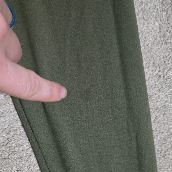 Hot Kiss Olive Green Leggings - Picture 5 of 8